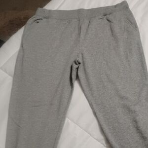 Time and Tru Heather Gray Men's Jogger Sweatpants